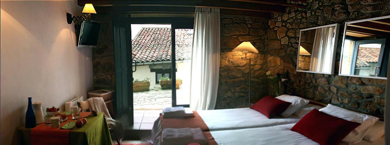 Casa Rural La Casona Del Piquero Lastres Extérieur photo